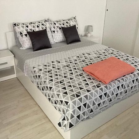 Studio Apartman Valentina Velika Mlaka Buitenkant foto
