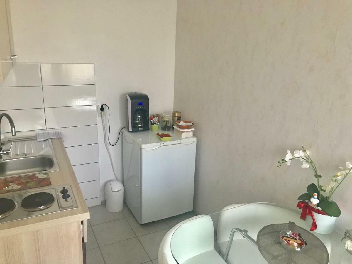 Studio Apartman Valentina Velika Mlaka Buitenkant foto